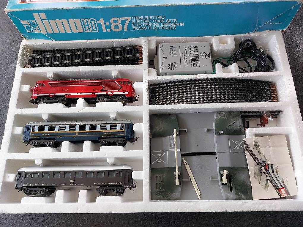 Modellini di ferrovie: Coffret train électrique LIMA HO/1:87 – Usato da Martigny venduto da paquito60 4