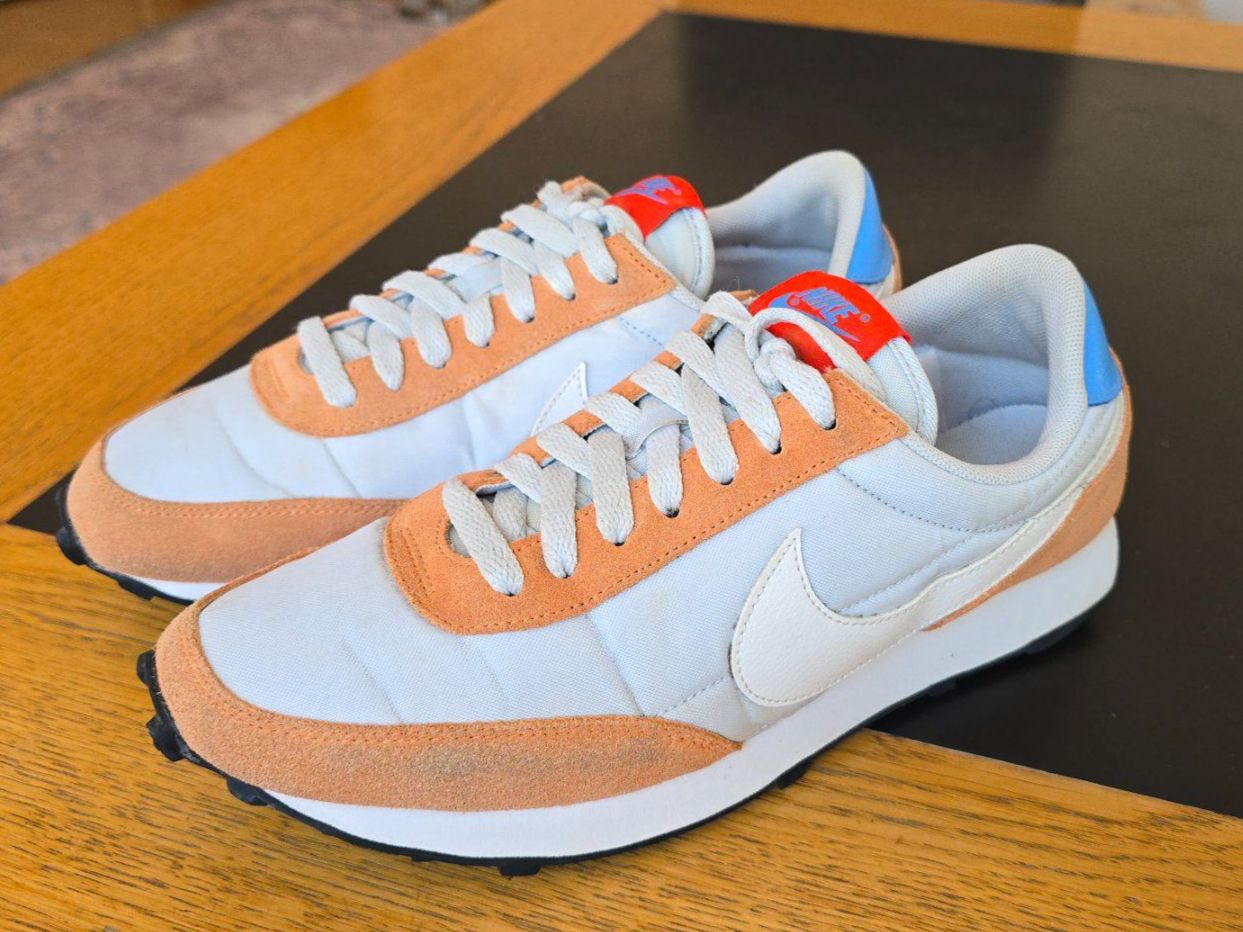 Nike Scarpe da donna: Nike  schuhe gr 39 – Usato da Wallisellen venduto da theblacksheep 4