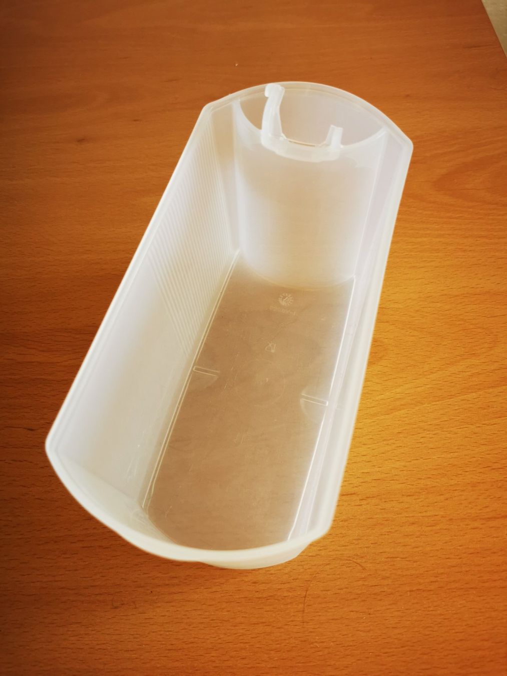 Tupperware Contenitori & Simili: Tupperware Eidgenosse 1L – Difettoso da Konolfingen venduto da olijan13 1