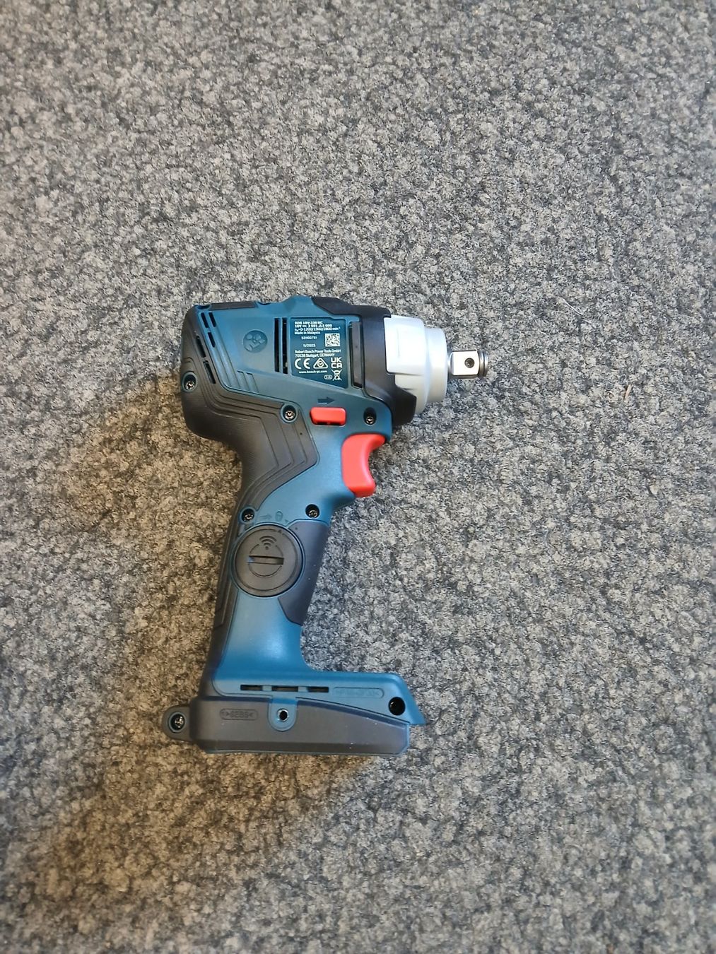 Bosch Tutti gli attrezzi: BOSCH Akku Schlagschrauber 1/2" 18V – Nuovo e nell'imballaggio originale da Reiden venduto da mja_2bsk 1
