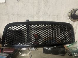 Dodge Ram 1500 Jg. 2010 Grill Black Edition