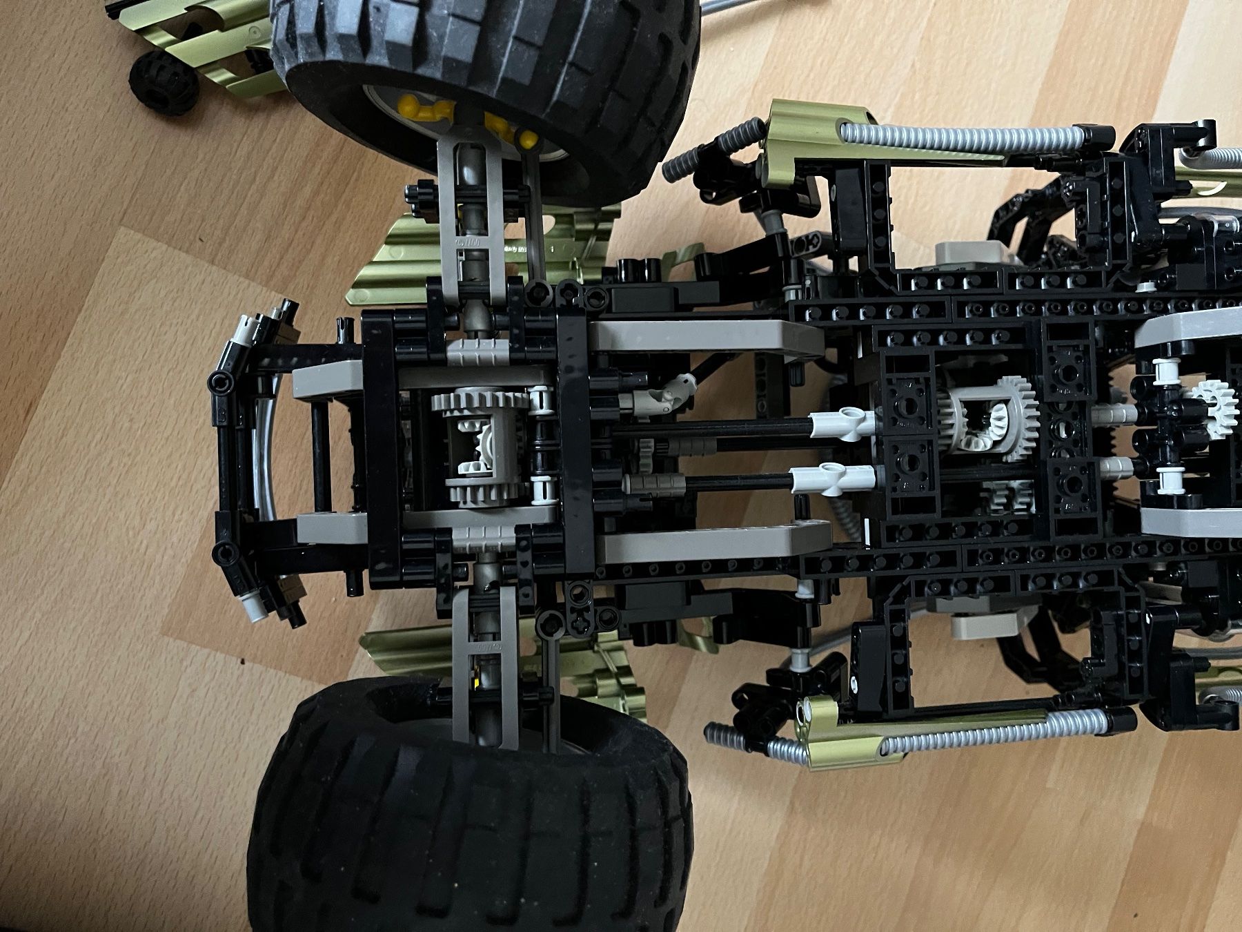 Lego Giocattoli: Lego Technic grosser Off-Roader 8466 – Usato da Gossau SG venduto da Noryflory 7