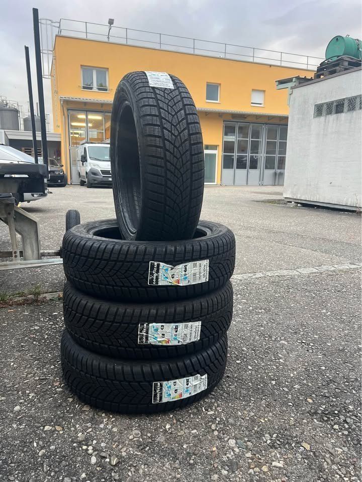 Goodyear Pneumatici & Ruote complete: 195/60 R18 96H Goodyear UltraGrip Performance + – Nuovo e nell'imballaggio originale da Pratteln venduto da pne_rw2w 1