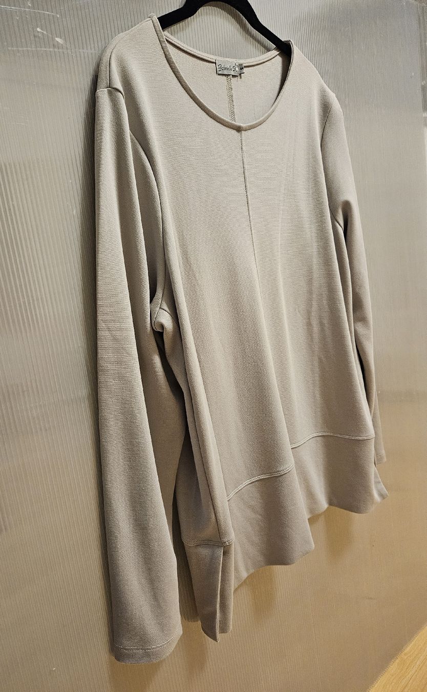 Pullover & Sweatshirts: uni Pulli-Shirt Gr. 44 - Gabriella K. - Spendenaktion – Neu (gemäss Beschreibung) aus Unterkulm von Beljasch 3