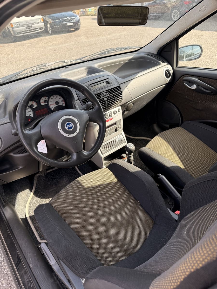 Fiat Automobili: Fiat Punto 1.4 Benzin – Usato da Höchstetten venduto da gk28 5