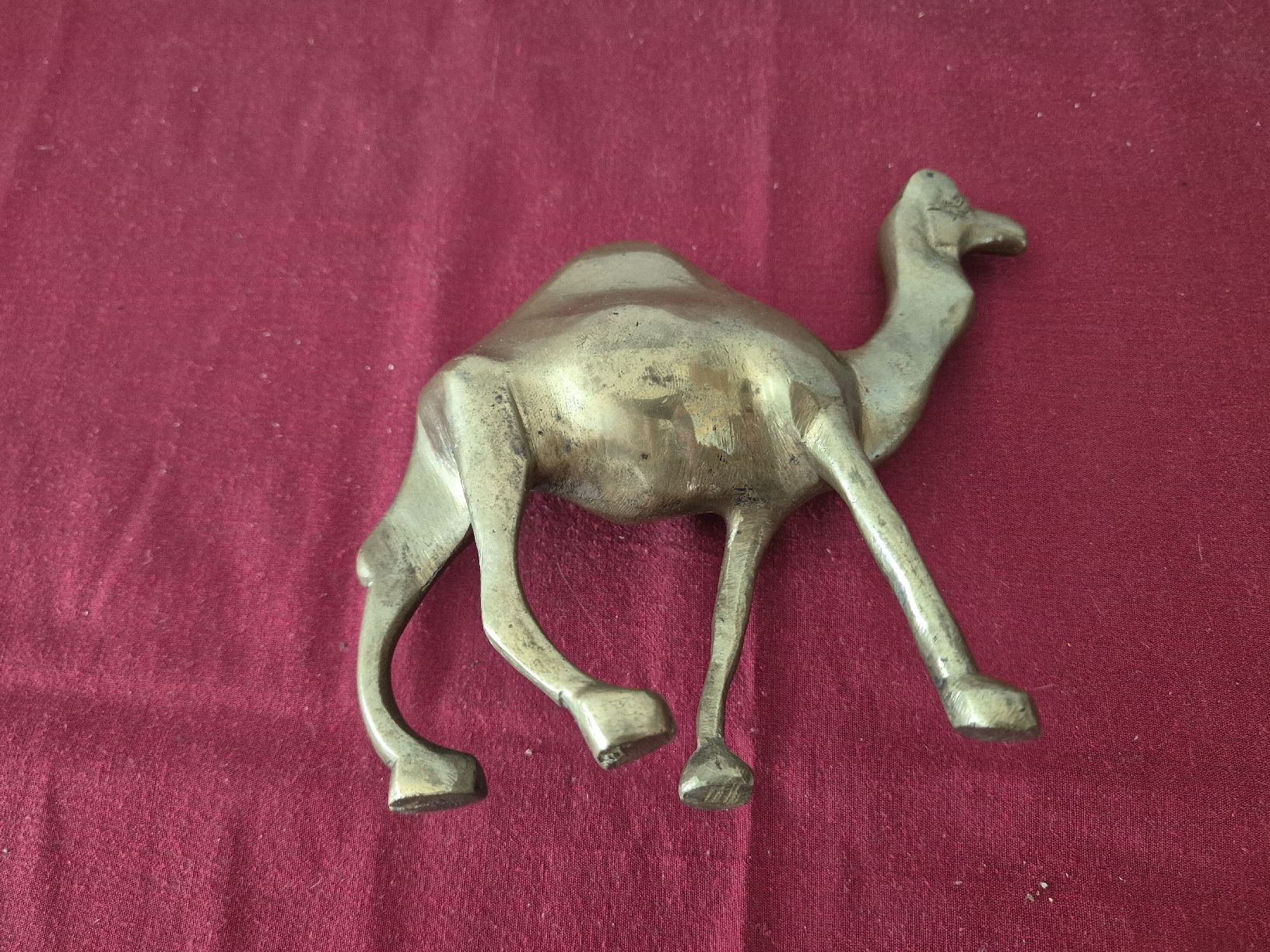 Tutte le decorazioni: Kamel Kamelfigur aus Messing  – Usato da Oberdiessbach venduto da Finland1977 6