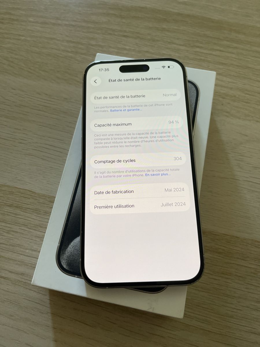 Apple Portables: iPhone 15 pro 128gb Akku 94% – D'occasion à Biel/Bienne par ham_wf9n 5