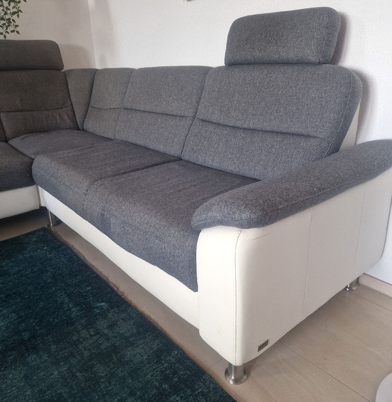 Sofas: Ecksofa grau weiss  – Gebraucht aus Aesch (Neftenbach) von Lu_shopping 1