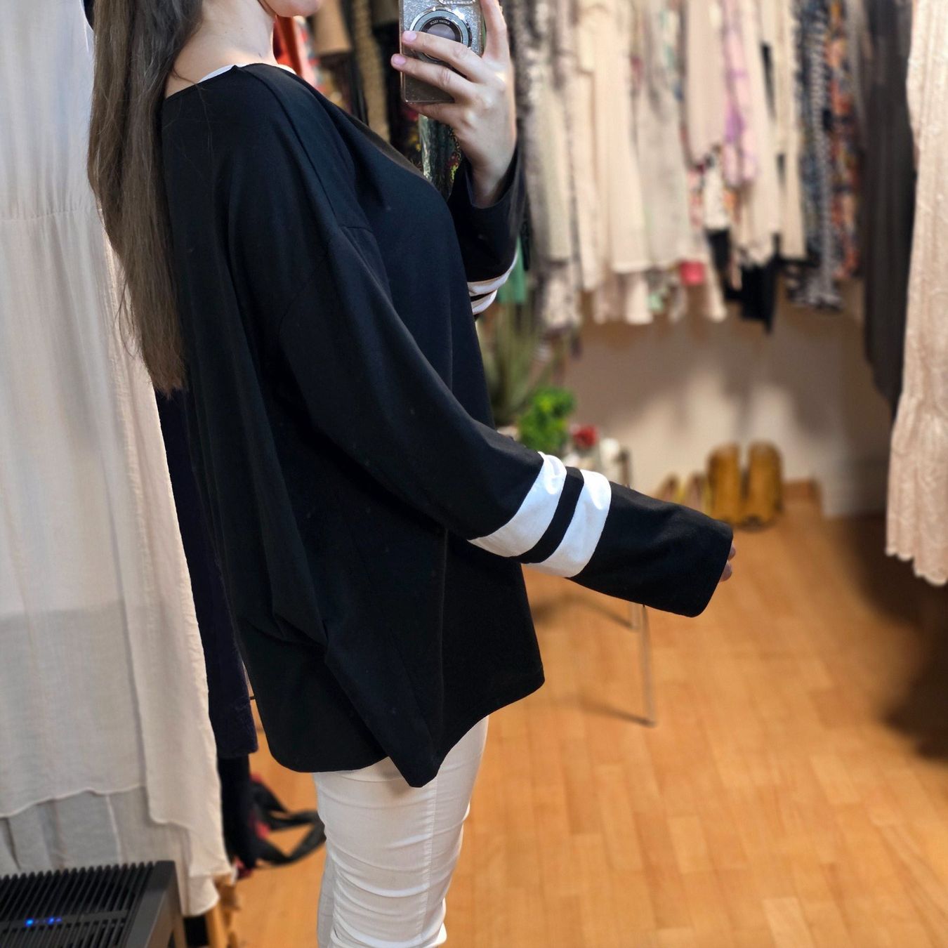 Blusen: Shirt 2XL Schwarz Weiß Casual Langarm Basic Freizeit – Gebraucht aus Wald ZH von CapLux 1
