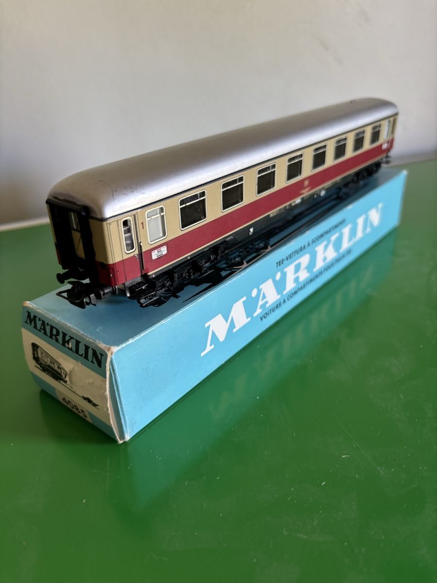 Märklin Modelleisenbahnen: Märklin 4085 – Gebraucht aus Boncourt von Keiserrail