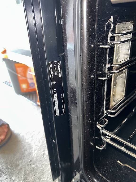 V-Zug Backöfen: Vzug Backofen 60x60 – Gebraucht aus Gränichen von Andi33 1