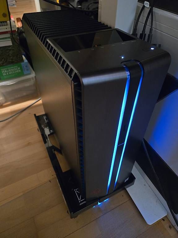 PC: (Gaming PC) HP OMEN 870-060n – Usato da Wil SG venduto da har_6bvb 4