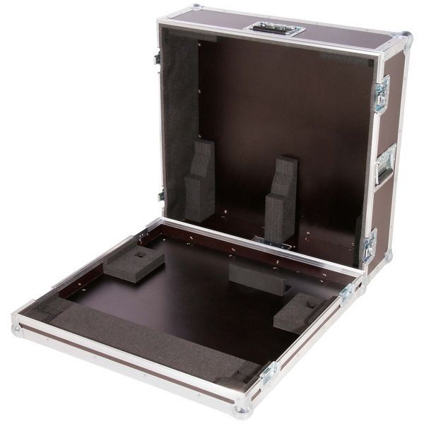 Allen & Heath Console di mixaggio: Allen & Heath SQ6 inkl. Case – Usato da Langenthal venduto da Ursmuell 1
