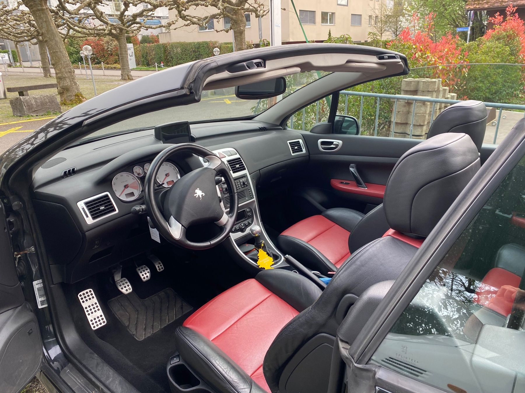 Peugeot Autos: Peugeot 307 2.Oi Cabrio – Gebraucht aus Wetzikon ZH von stippi01 1