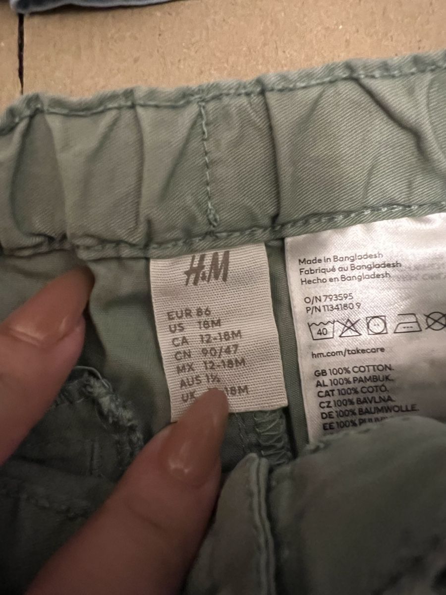 Ensembles coordonnés: Set kurze Hosen Grösse 86 – D'occasion à Toffen par Vanessa_Germann 1
