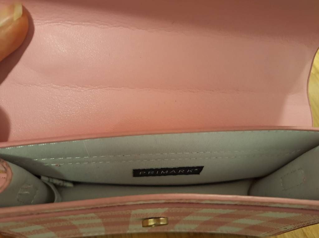Primark Borse & Zaini: Kinder Handtasche – Usato da Winterthur venduto da Cham_Tej 2