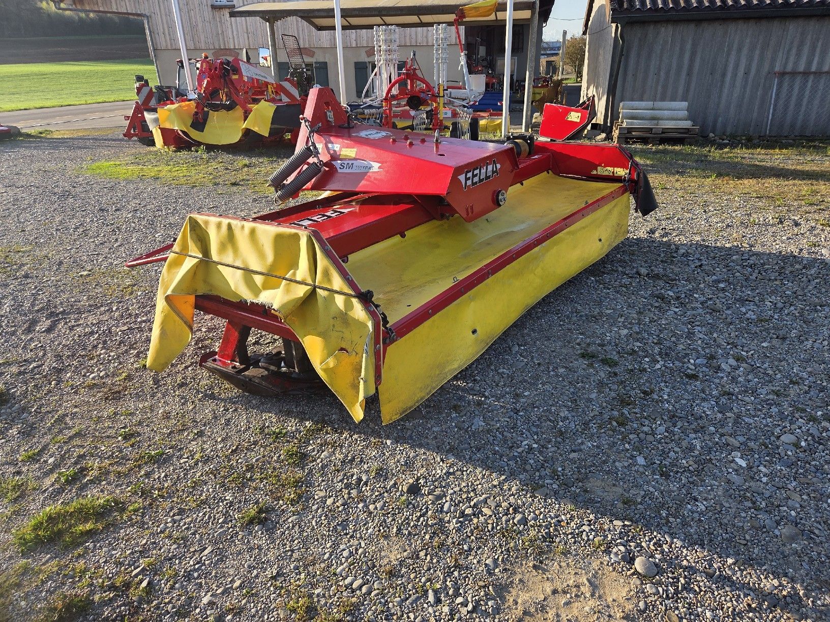 Fella Tutte le macchine: Fella Scheibenmähwerk – Usato da Lindau venduto da KundKL 1