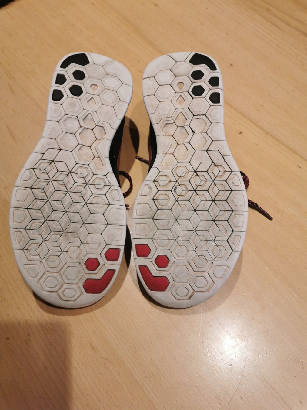Nike Scarpe da donna: Nike free 5.0 - Grösse 38.5 – Usato da Unterägeri venduto da Fiobi 4