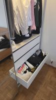 IKEA PAX Kleiderschrank mit Spiegeltüren und Innenbeleuchtun