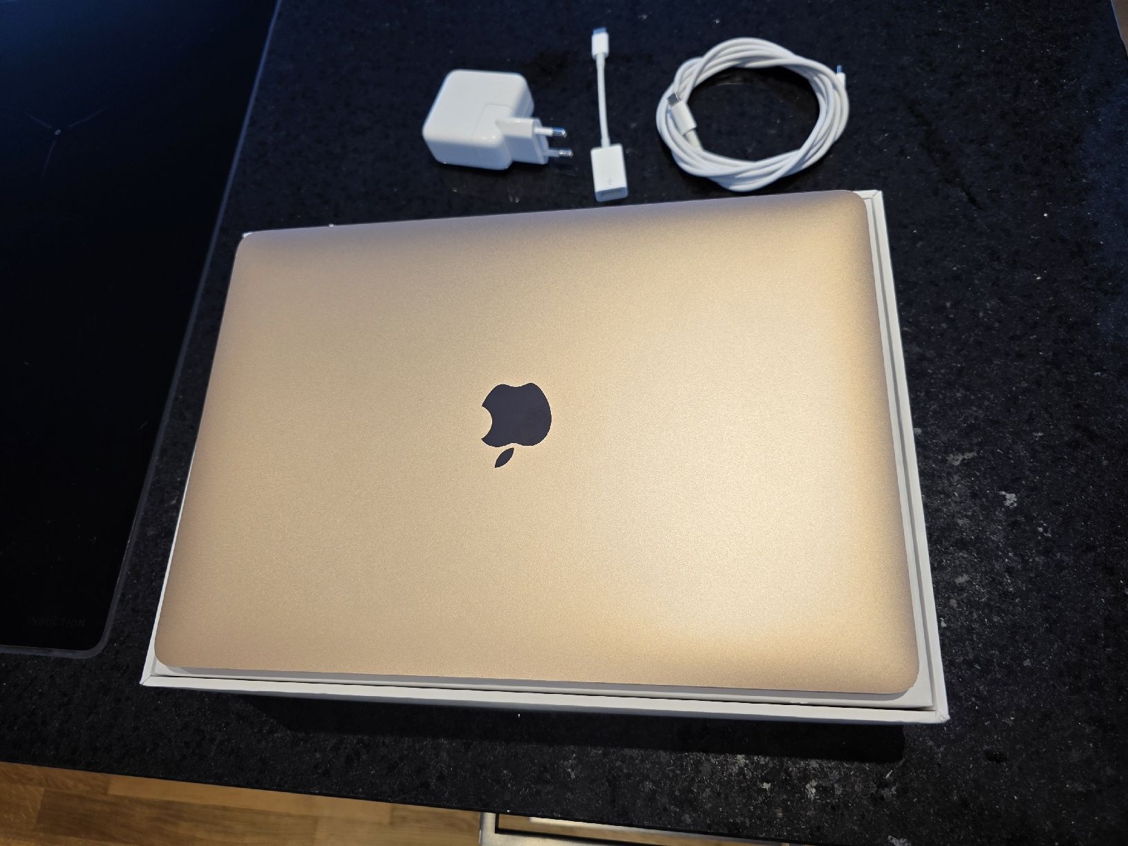 Apple Notebook: Apple MacBook Air 13,3" Retina - Intel Core i5 – Usato da Stein AR venduto da Marvelgirl2001 1