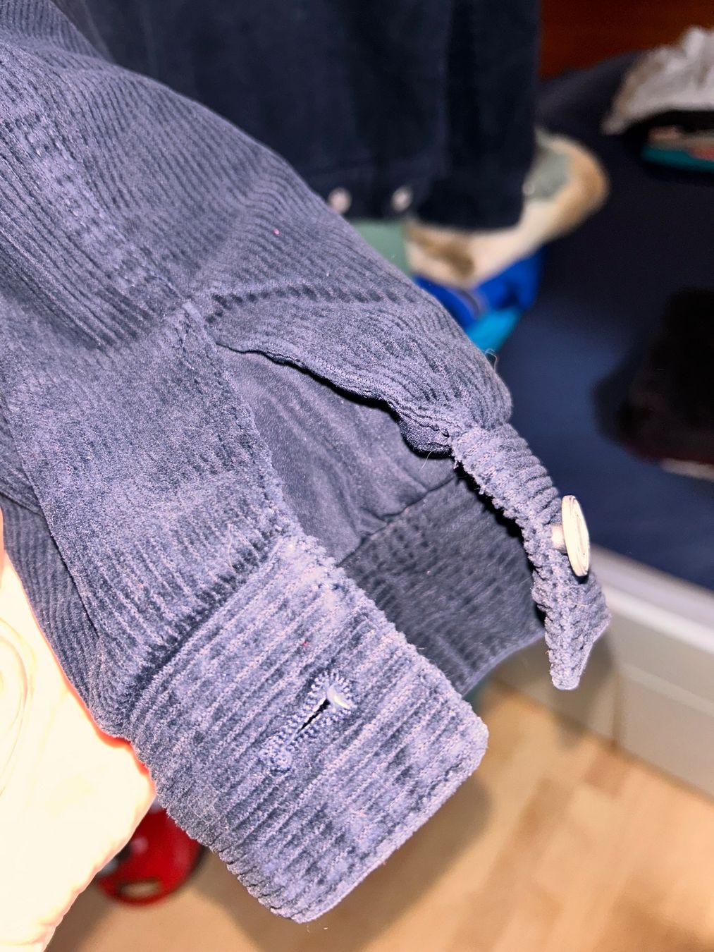 Jacken: Cordjacke mit Teddyfutter – Gebraucht aus Schwyz von Maerzetuepfli 4