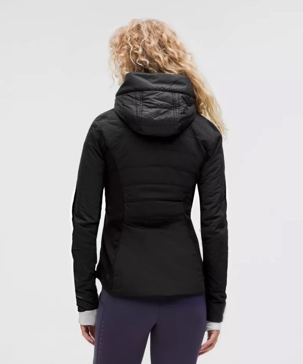 Lululemon Another Mile Jacket Schwarz, Gr. 8, neu (Neu und originalverpackt) in Z\u00fcrich f\u00fcr CHF ...
