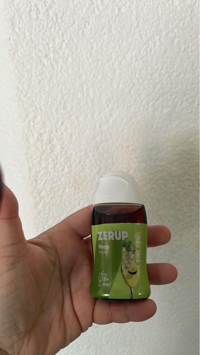 More Nutrition Cibi & Specialità: Zerup Sirup Hugo angefangen  – Usato da Herbetswil venduto da rotekatze84