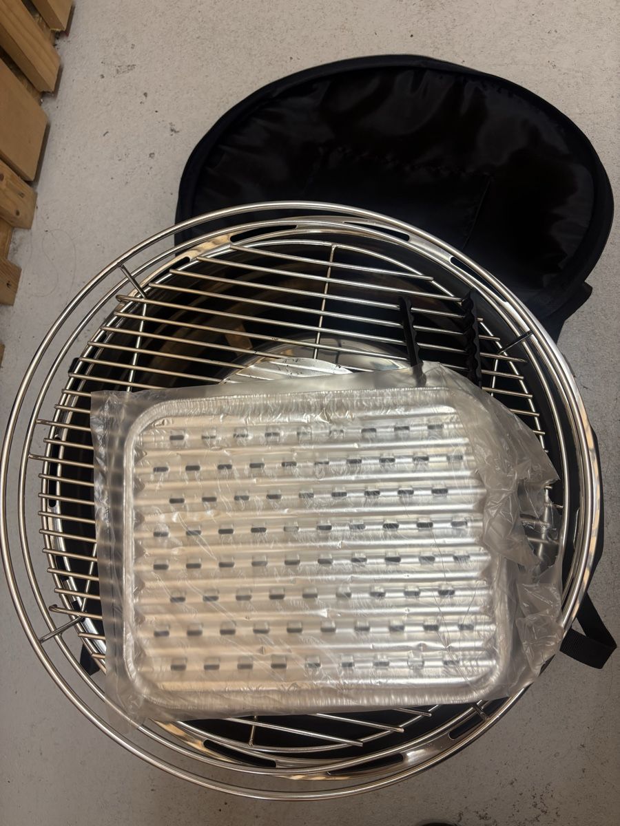 Griglie: Grill Lotusgrill tragbar – Usato da Zug venduto da Biki72 2