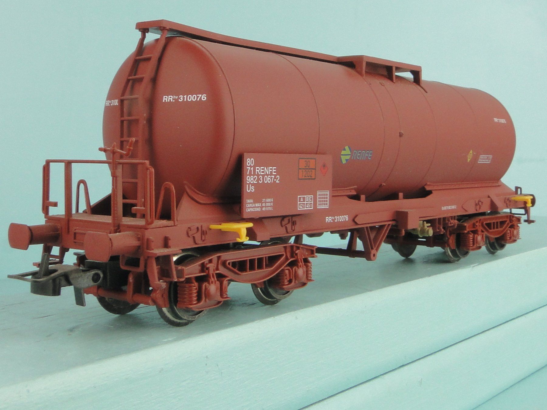 Modellini di ferrovie: Electrotren 5802 RENFE Tankwagen – Usato da Bülach venduto da cann11 1