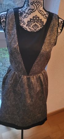 Robe Morgan noire et argentée taille 36 chic