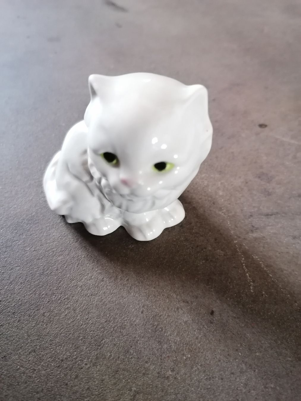 Statuette: Goebel Figur Katze weiss – Usato da Brittnau venduto da Elefant7 1