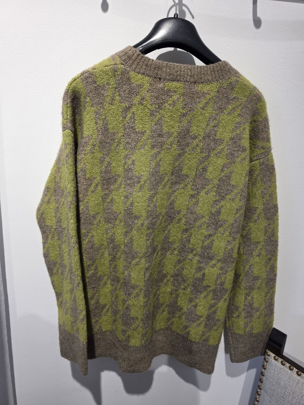 Maglioni & Felpe: Pullover Nice Things gemustert grün braun Grösse M – Usato da Adligenswil venduto da FriedasWelt 2