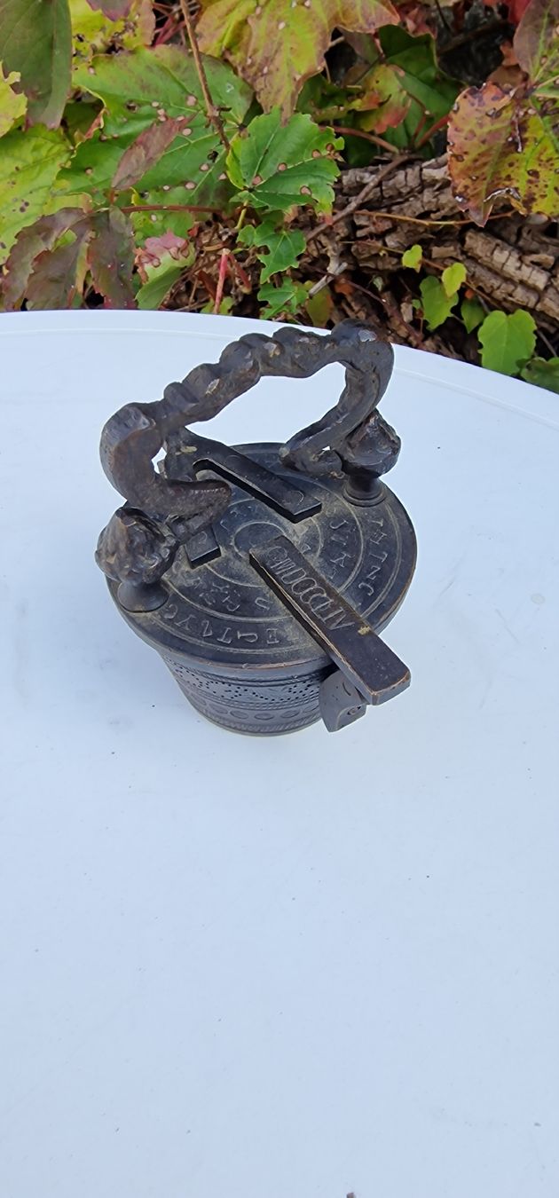 Waagen und Gewichte: Complete weight set metal cup weights or pot weights apothec – Gebraucht aus Pfäffikon SZ von Brocki-21