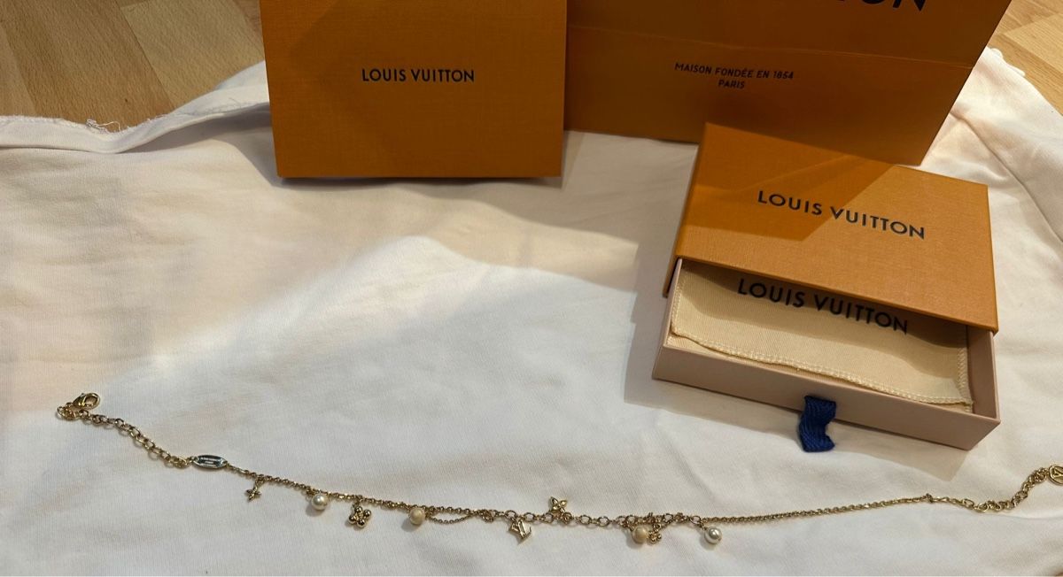 Louis Vuitton Colliers: Louis Vuitton Halskette  – Neuf (Voir description) à Bülach par de._.saem 1