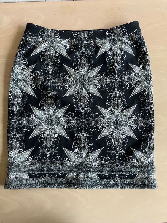 Damensportrock Mit Integrierten Shorts - Aktiv-Skort Für Tennis, Golf & Laufen 36,8cm