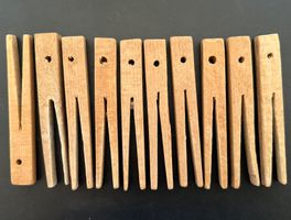 10 antike Holzklammern, Klämmerli, Wäscheklammern