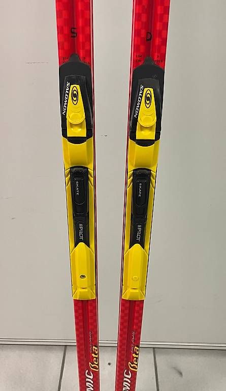 Skis: Sci da Skating – Gebraucht aus Gorduno von 10kordula 1