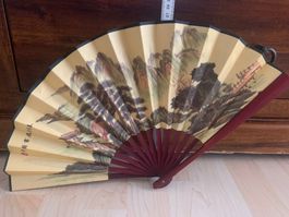 Fächer asiatisch, sehr schön. Vitrinenzustand