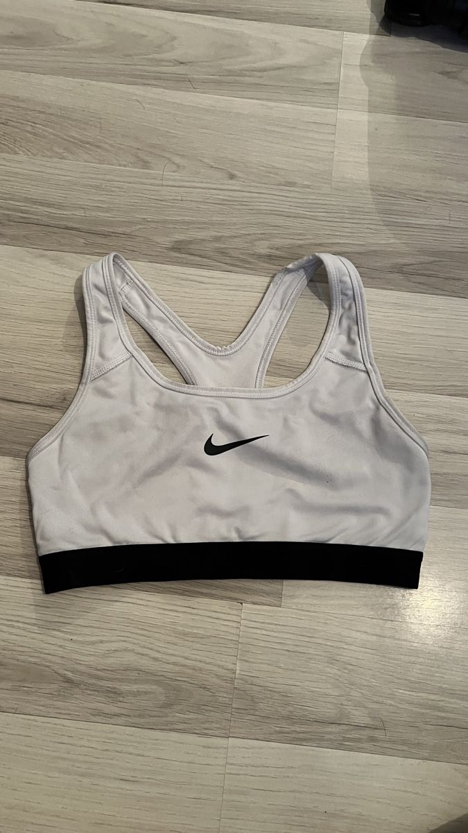 Nike Altra biancheria intima: Nike Sport BH – Usato da Davos Platz venduto da ang_m2dp 2