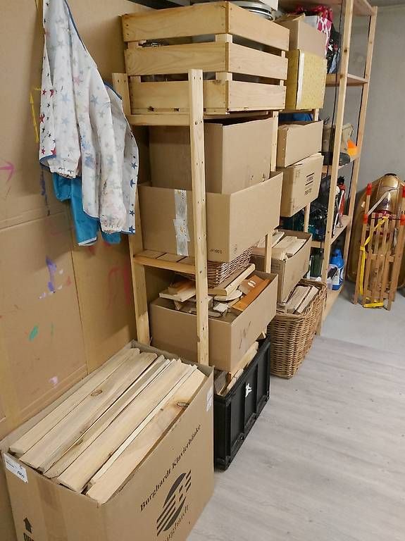 Scaffali: IKEA Holzregal massiv – Usato da Stalden (Sarnen) venduto da chr_s5xx 1