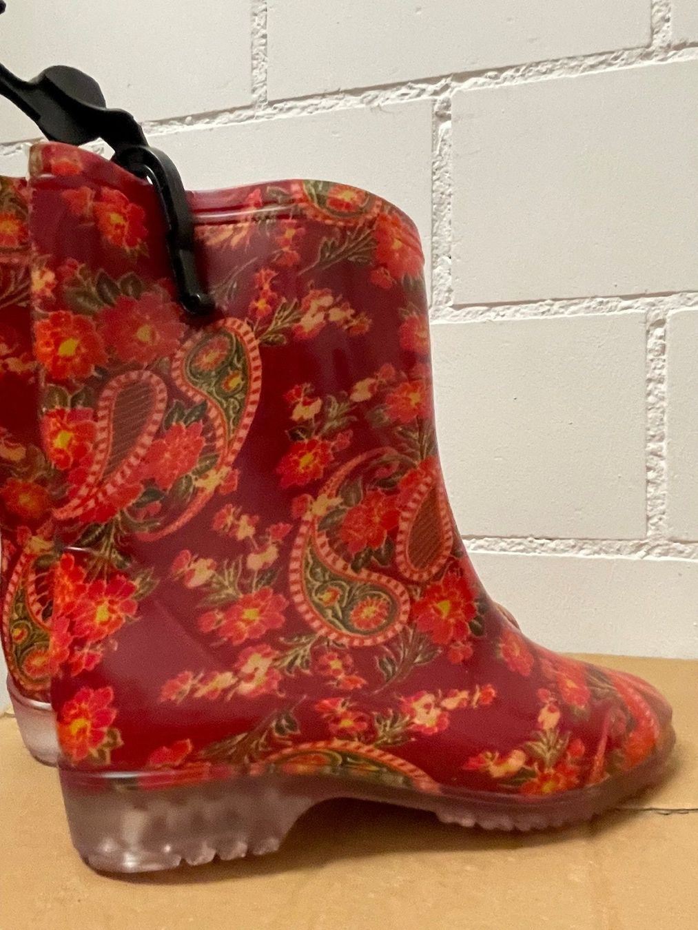 Scarpe da donna: Gummistiefel Cooles Muster/Gr. 37/Neu – Nuovo e nell'imballaggio originale da Volketswil venduto da rubin74 1