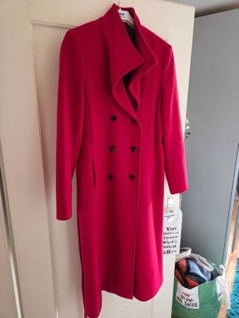 Roter Wollmantel von Mango, Grösse L, Top Zustand!