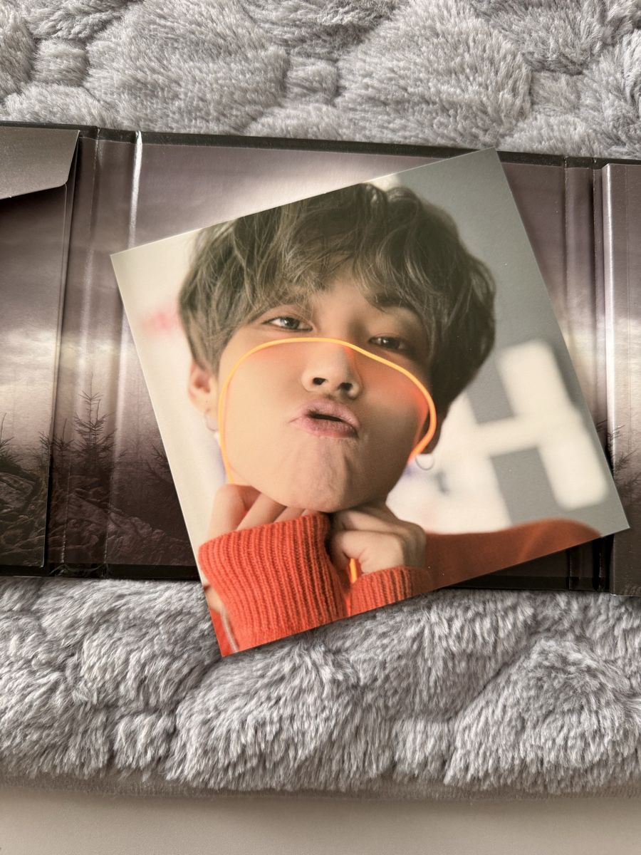 Alben: Woosung CD Wolf 1st Mini Album – Neu (gemäss Beschreibung) aus Domat/Ems von Drunkwithjjk21 3