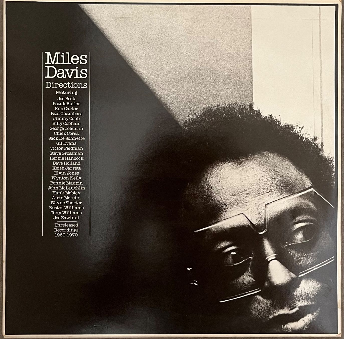 Schallplatten: MILES DAVIS - DIRECTIONS - 2 Vinyles 33 Tours – Gebraucht aus Bussigny von vinyl-pas-cher