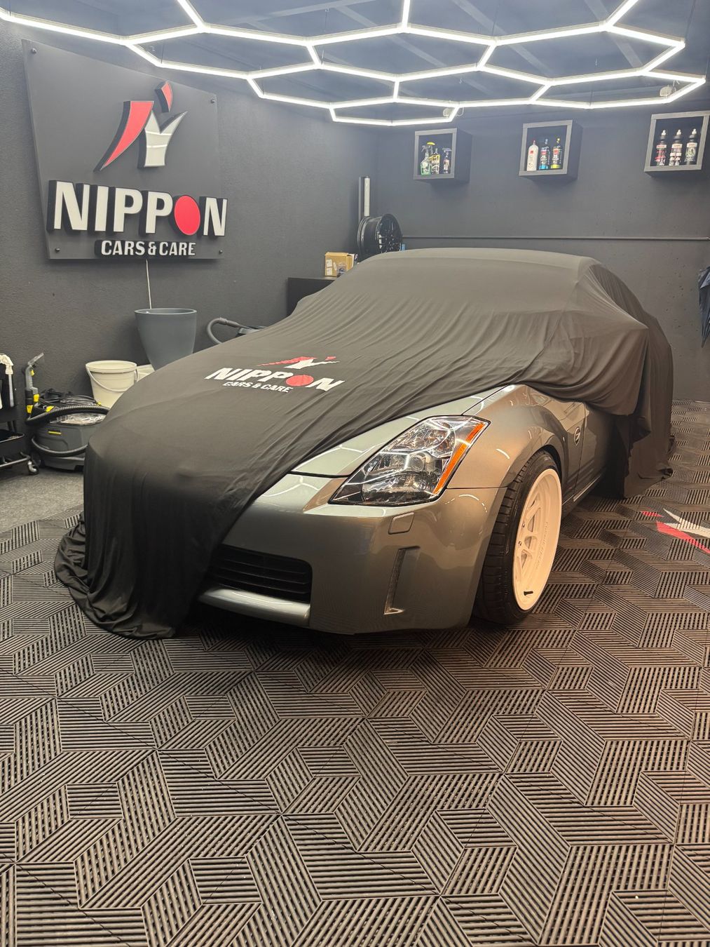 Nissan Automobili: NISSAN 350 Z – Usato da Seewis-Pardisla venduto da NipponCC