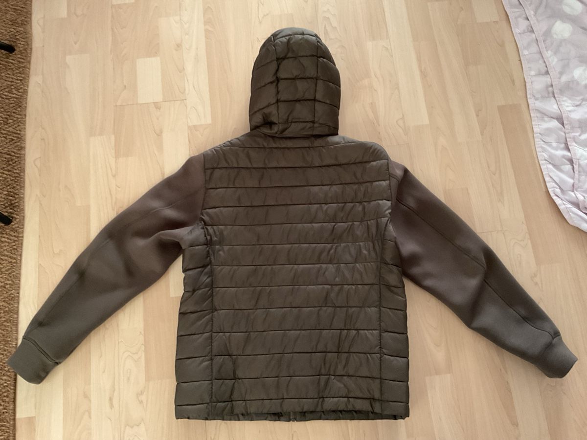 Joop Giacche: JOOP Herrenjacke Olivegrün – Usato da Glattpark-Opfikon venduto da Zizzo 1
