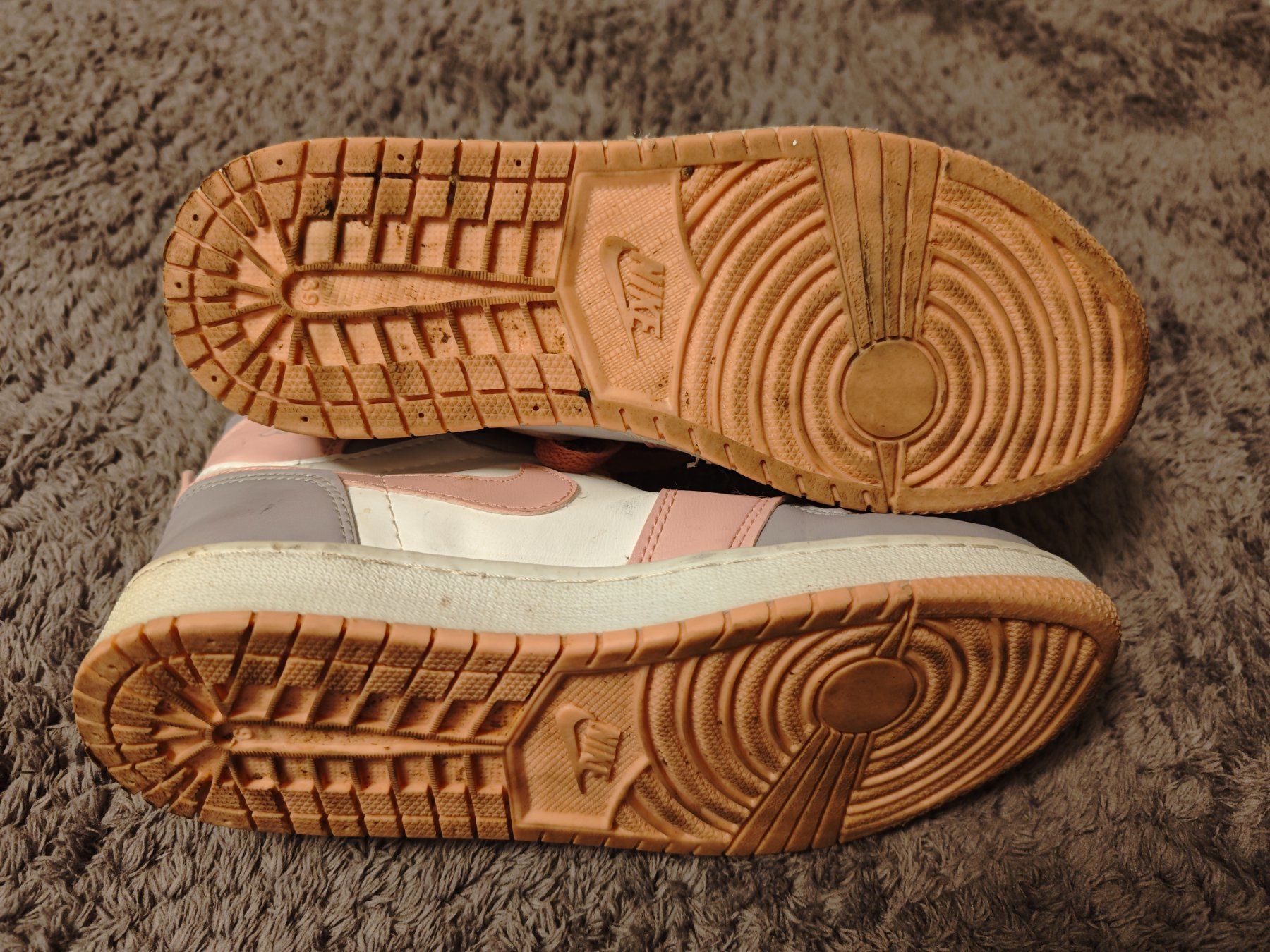 Nike Scarpe per ragazze: Nike Air Jordan Gr. 39 – Usato da Gunzgen venduto da 0Aurin0 3