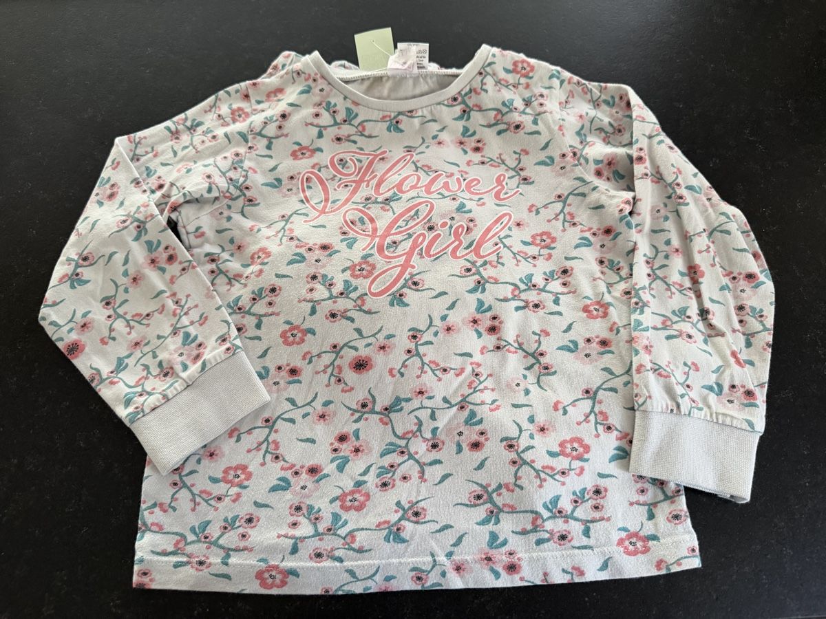 Pigiama & Simili: Pyjama Grösse 122/128 – Usato da Grabs venduto da Shelly_87