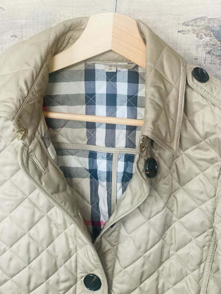 Burberry Giacche: Burberry Steppjacke – Usato da Hergiswil NW venduto da Shintana 4