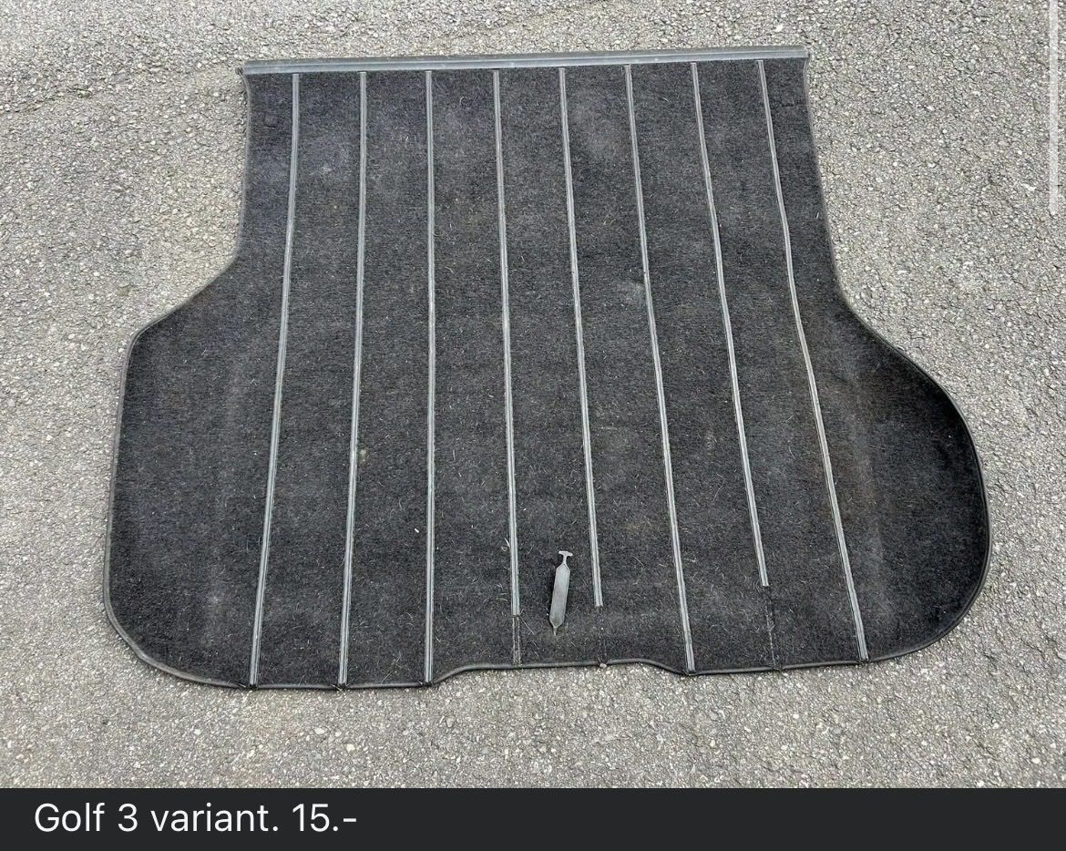 Volkswagen Tutti pezzi di ricambio auto: Lot de moquettes différente pour VW golf 3 – Usato da Muraz (Collombey) venduto da Wolfdog1978 3